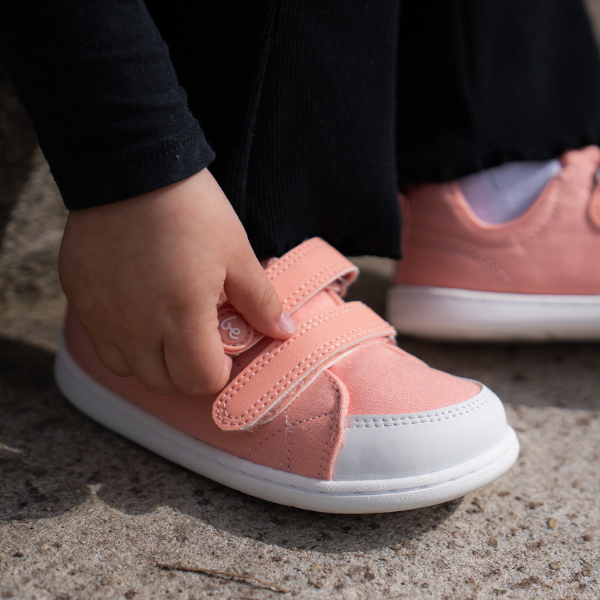 be-lenka-canvi-pink-detski-bosi-obuvki