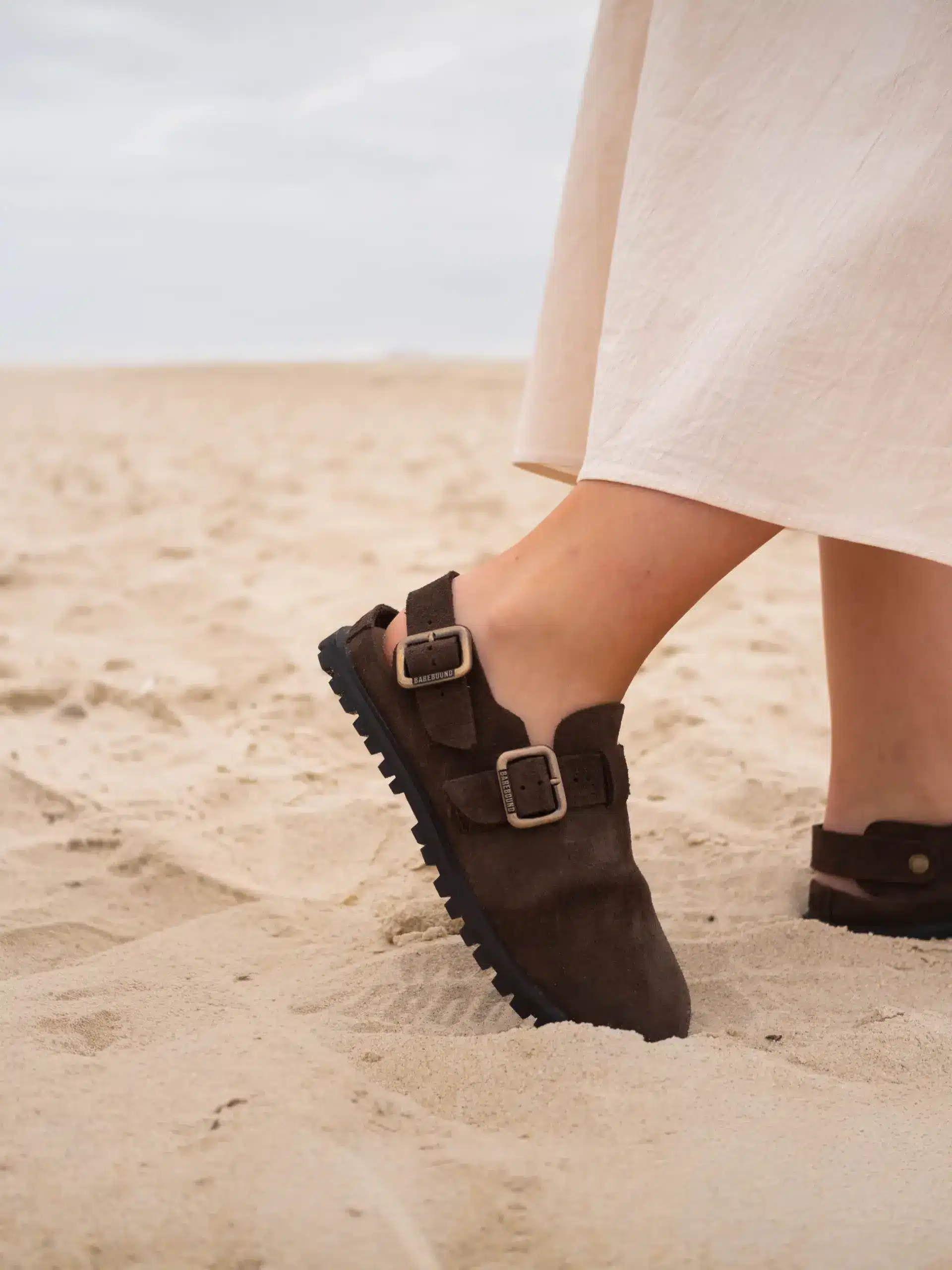 Barebound IKAROS II – Dark Brown | Barefoot Suede Clog